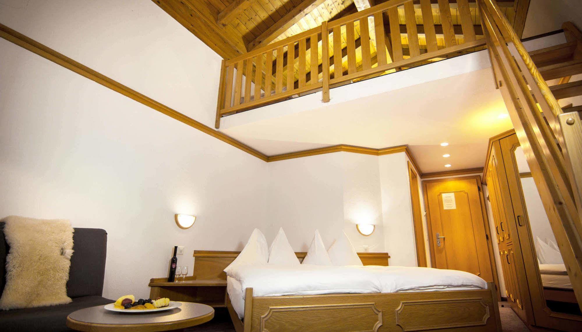 Berghof Garni - The Dom Collection Bed & Breakfast Saas Fee Dış mekan fotoğraf