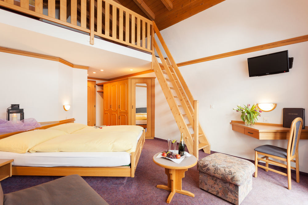 Berghof Garni - The Dom Collection Bed & Breakfast Saas Fee Dış mekan fotoğraf